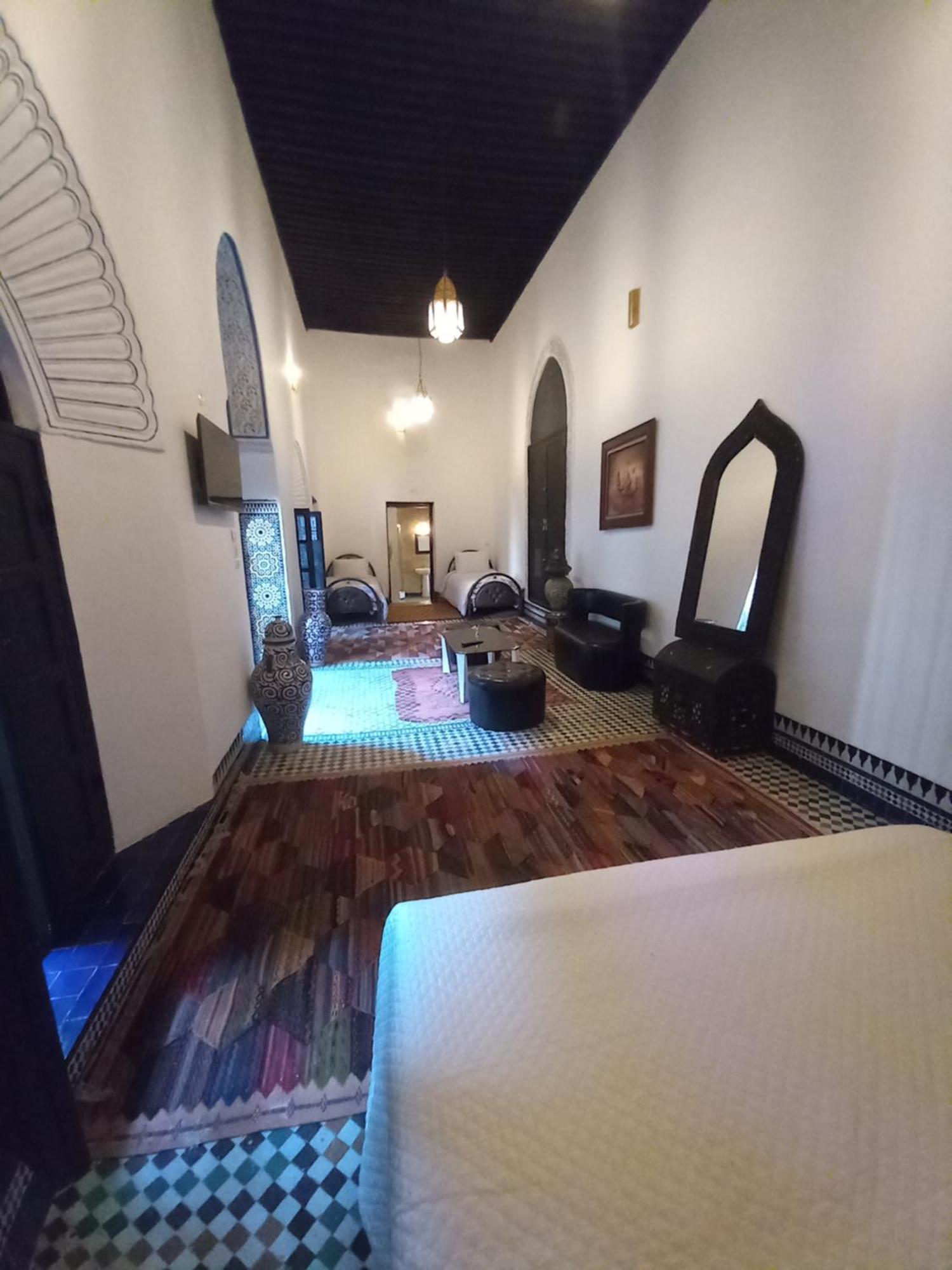 Palais Alfirdaous Medina Hotel Fez Szoba fotó
